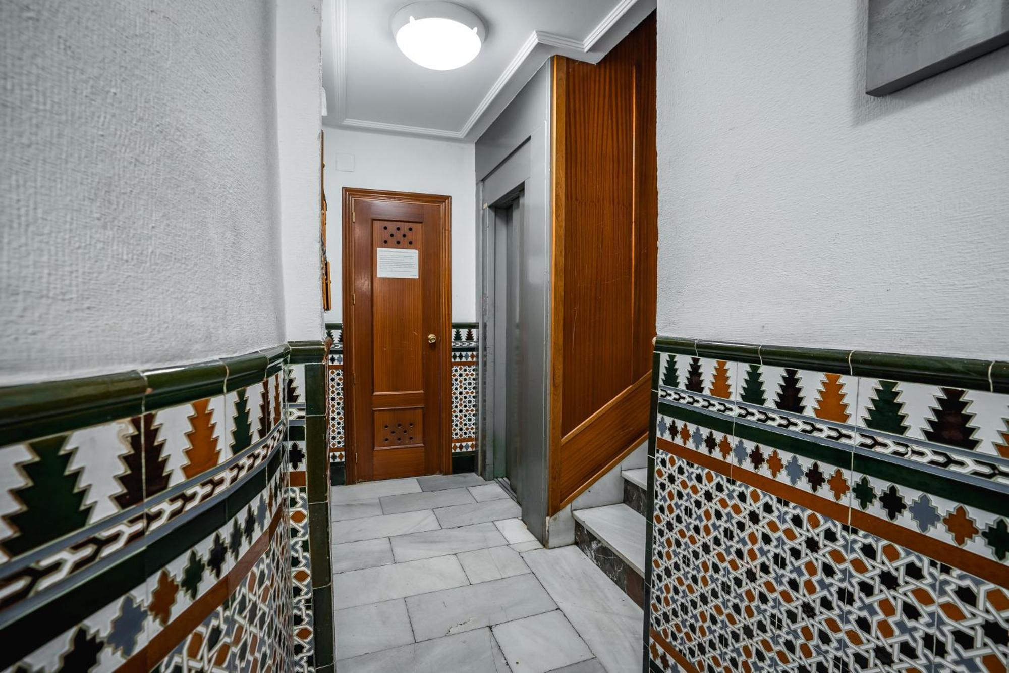 Qh Ayuntamiento Lägenhet Granada Exteriör bild